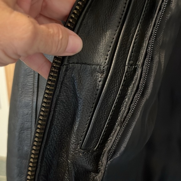 Hot Leather jacket - Picture 3 of 3